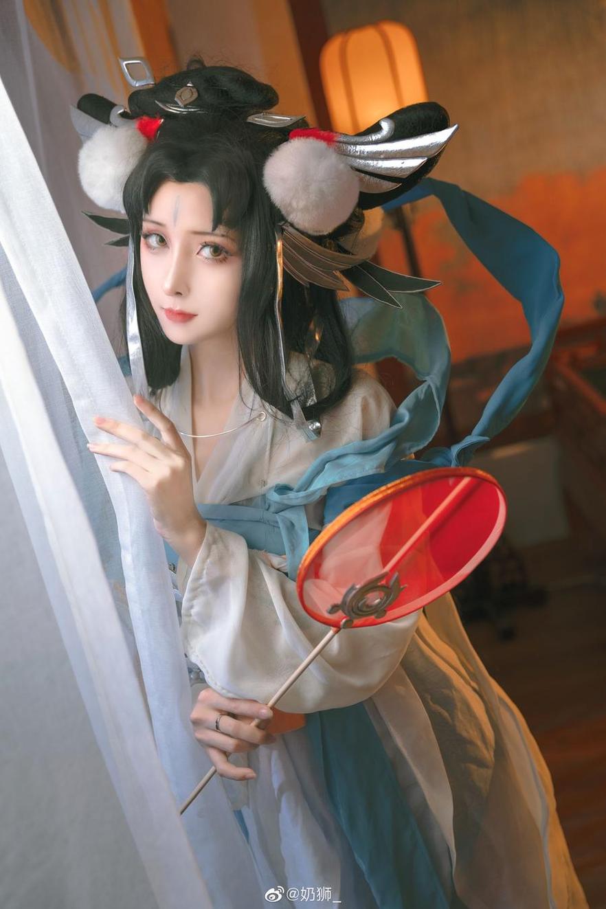 奶狮不咬人cosplay的照片让人惊叹，超乎想象的还原度令人瞠目