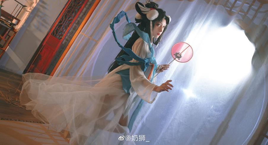 想要获得奶狮不咬人女仆cos作品的原图吗？