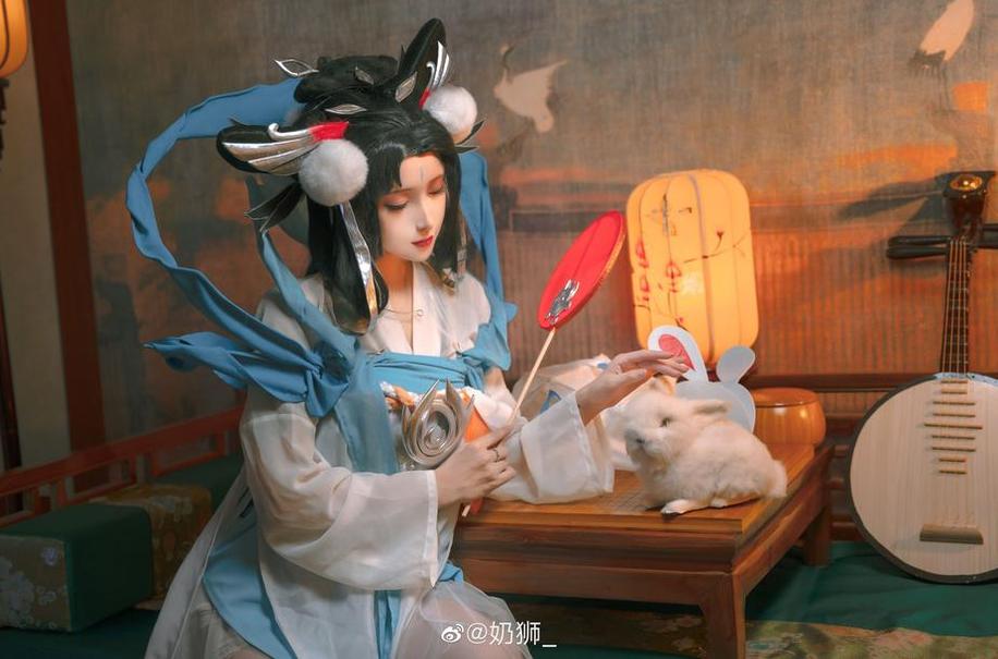 奶狮不咬人cosplay图包大放送，感受原作魅力燃尽比